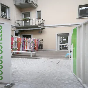 https://gogolostello-caffe-letterario.it-lombardy.com