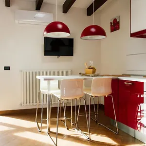 Verro Building Aparthotel